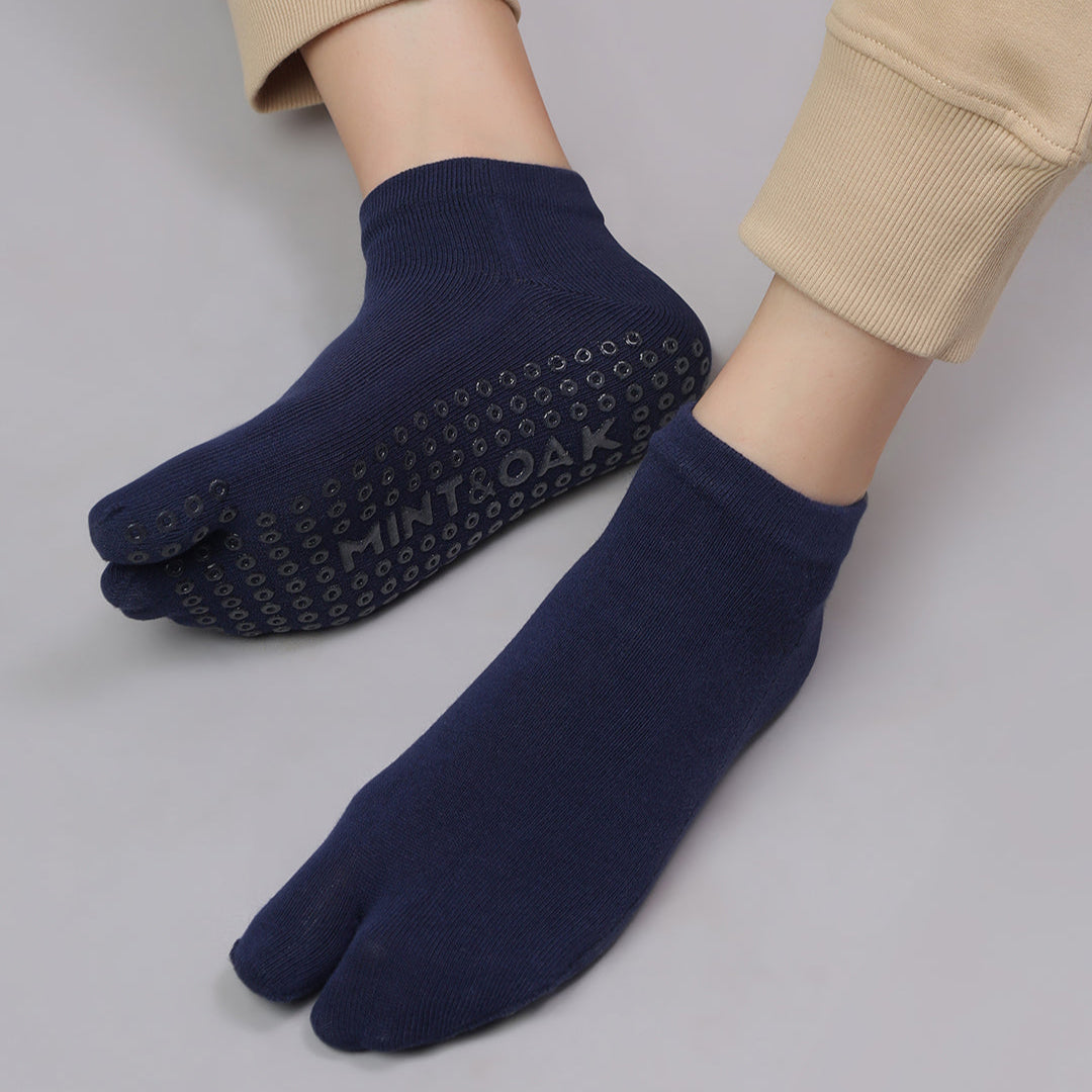 Pilates - Unisex Two-Toe Grip Socks – Anti-Slip Socks for Yoga, Pilates - Navy Blue