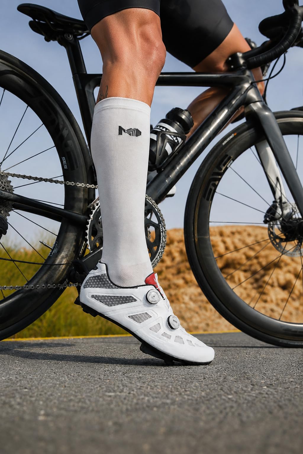 Bamboo Compression Socks for Men (Off White)