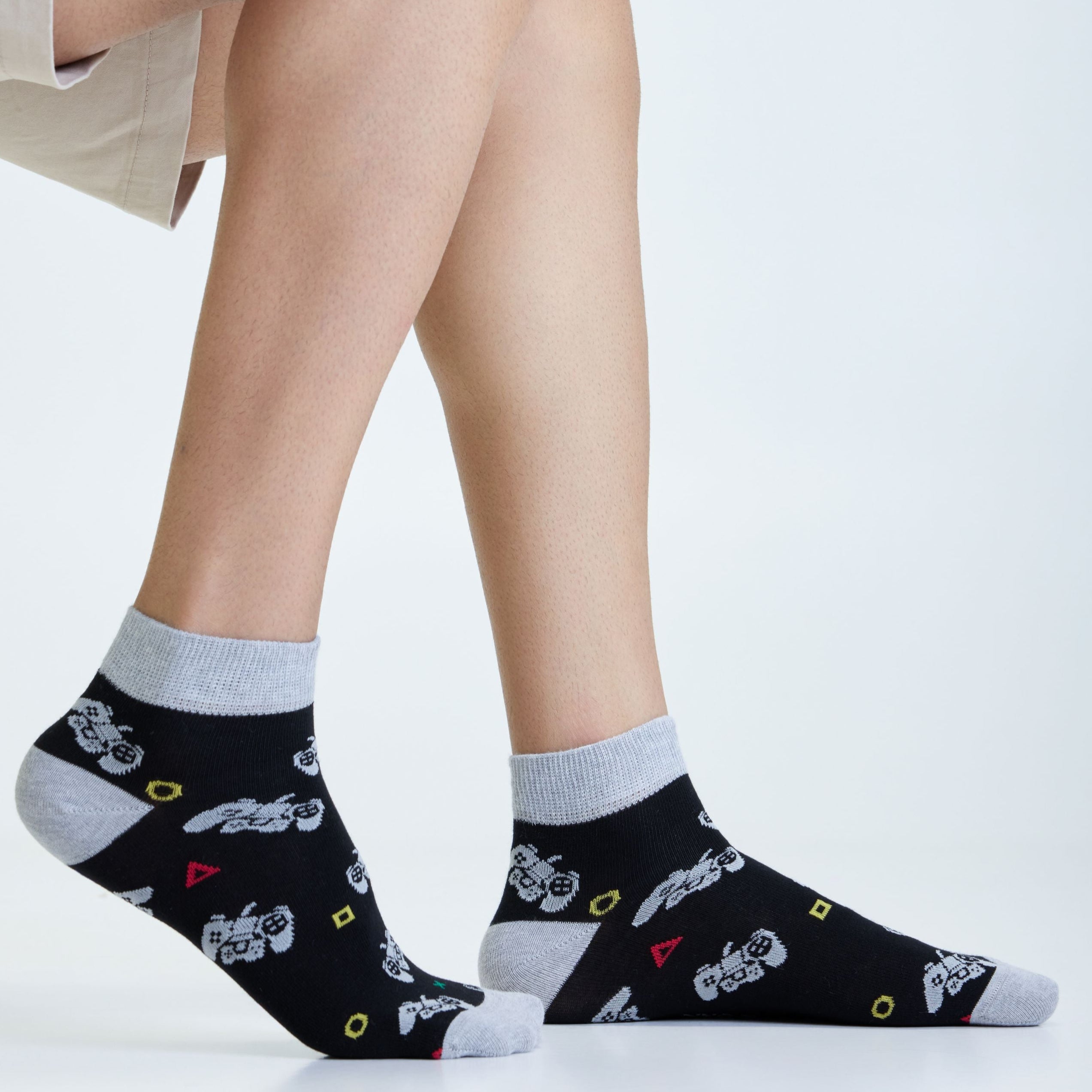 Happy Feet Club Set-of-5 Ankle Socks for Men