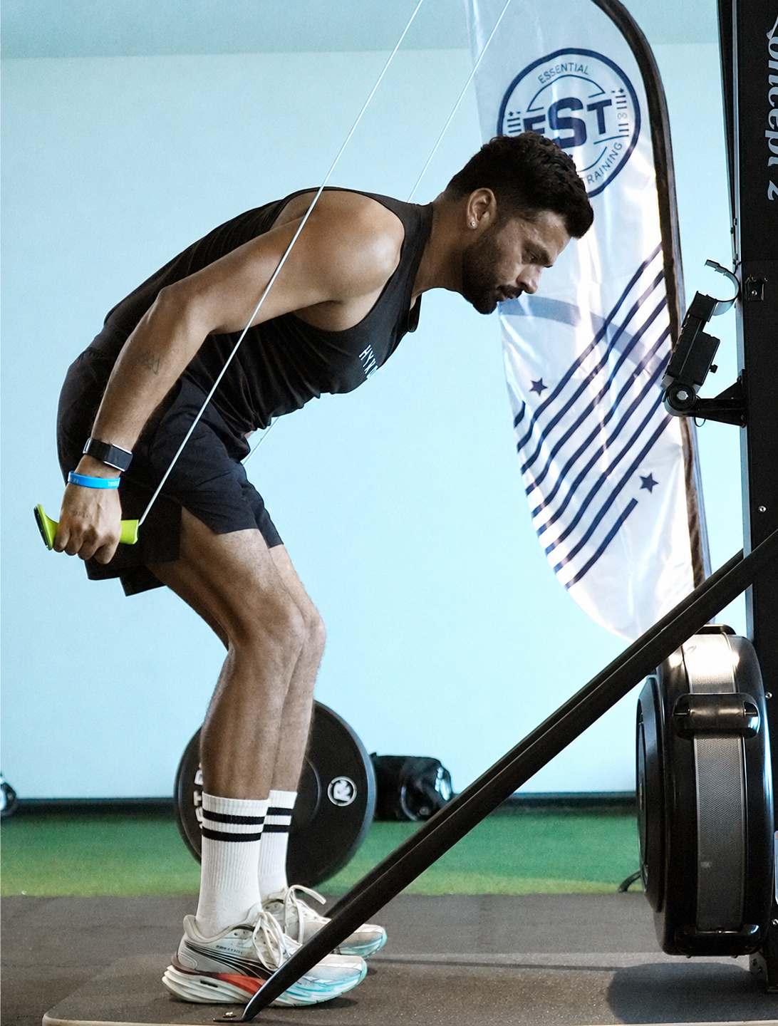 Men’s Crew Length Performance Grip Socks – White
