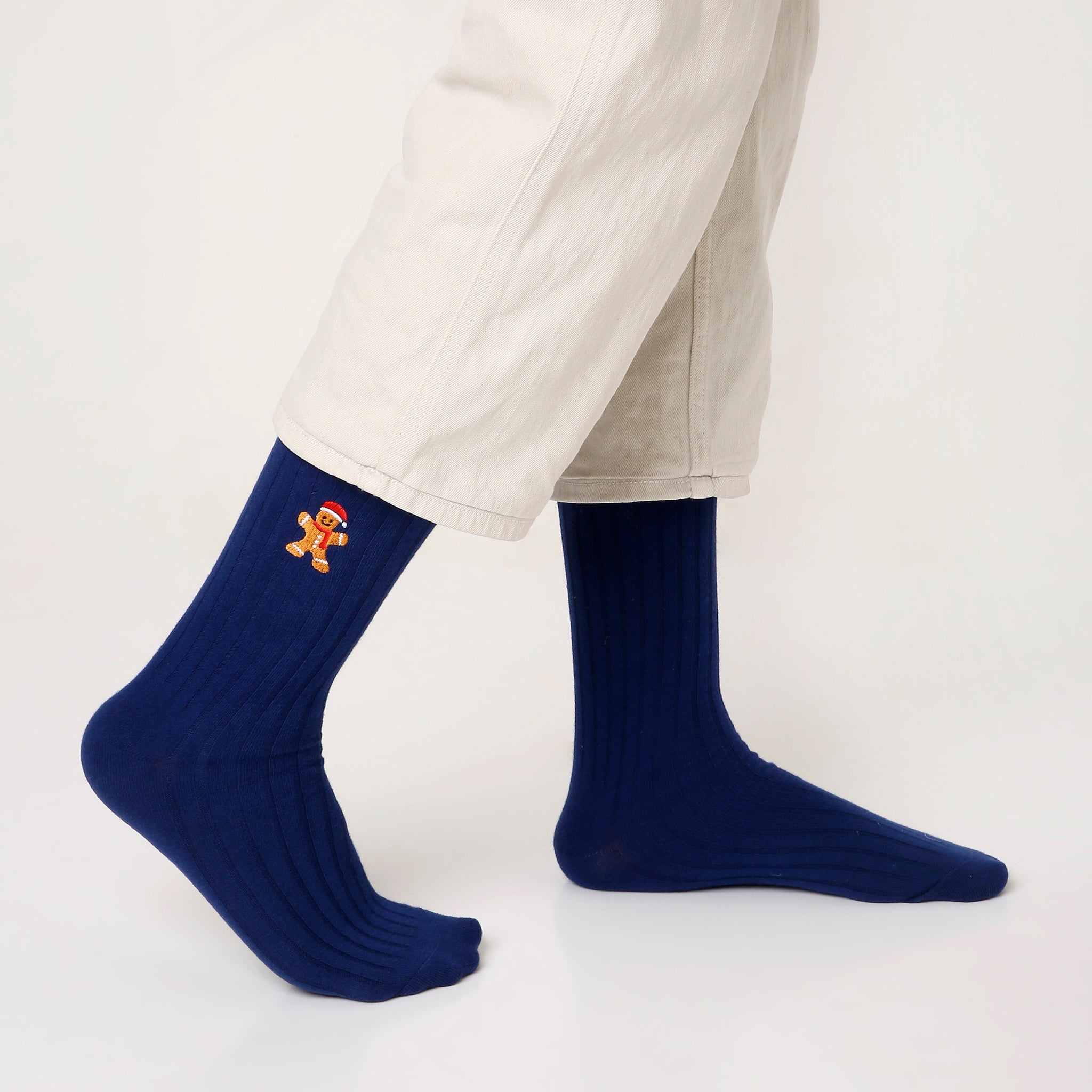 Ribbed Embroidered Gingerbread Crew Socks For Men