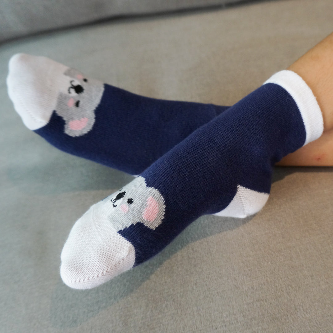 HUG MY TOES FOR KIDS