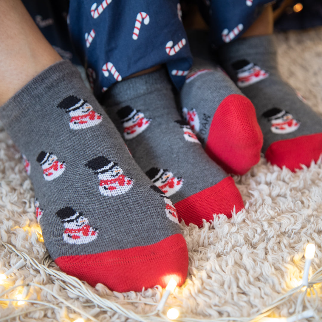 Christmas Ready Matching Set For Men, Women & Kids - Set of 9