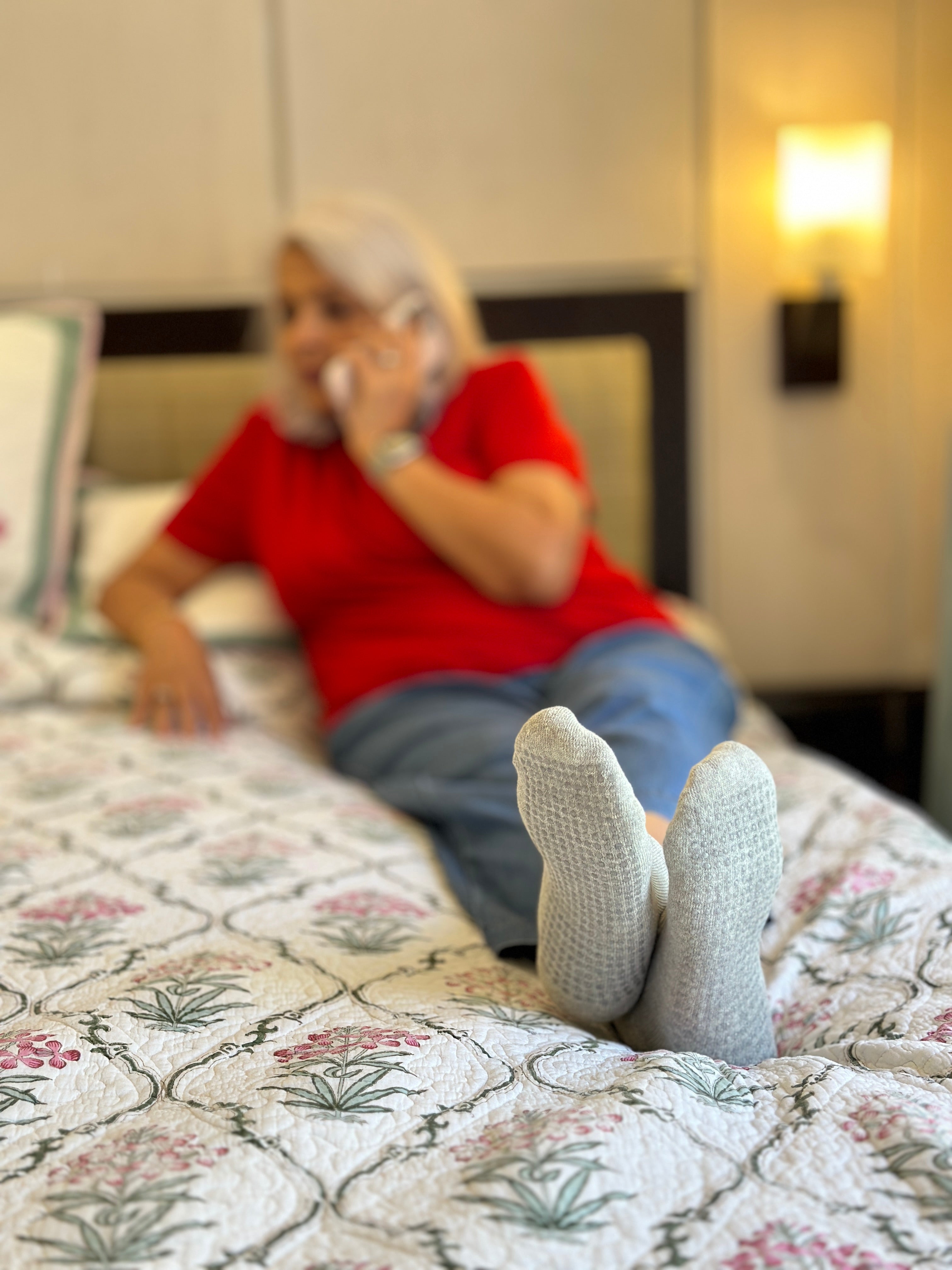 Unisex Silicone-Grip No-Fall Socks for Elderly Care - Light Grey