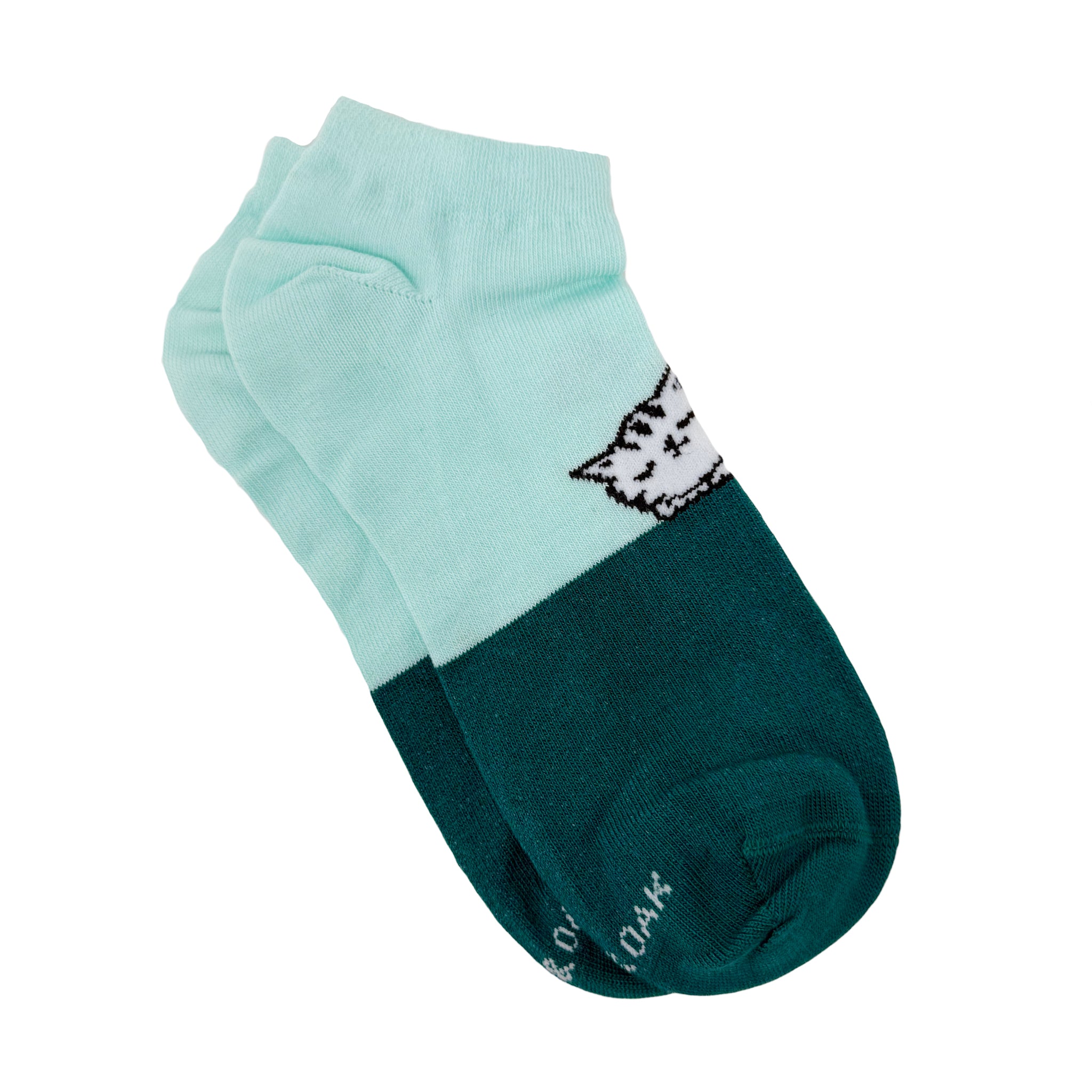 Cat On A Ledge Ankle Socks For Women