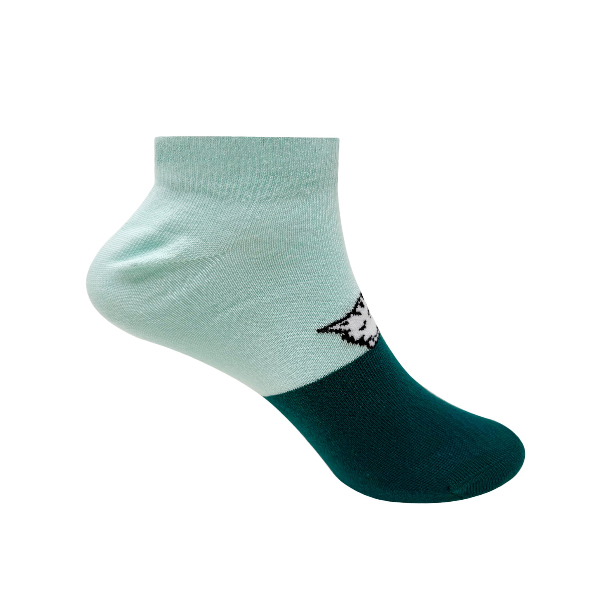 Cat On A Ledge Ankle Socks For Women
