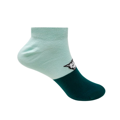 Cat On A Ledge Ankle Socks For Women
