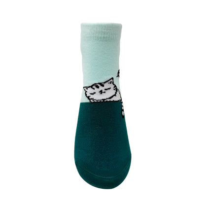 Cat On A Ledge Ankle Socks For Women