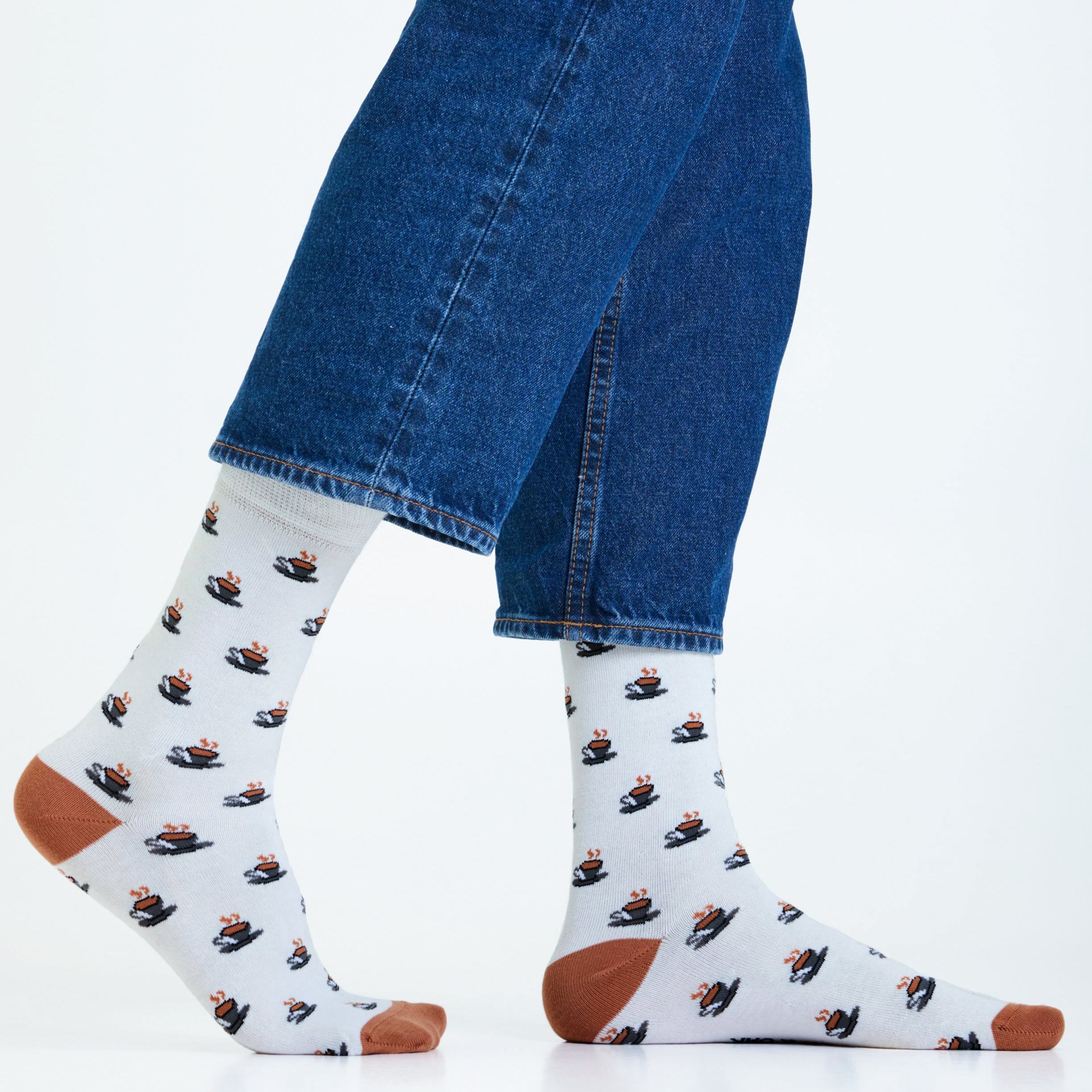 Chai Latte Men's Crew Socks