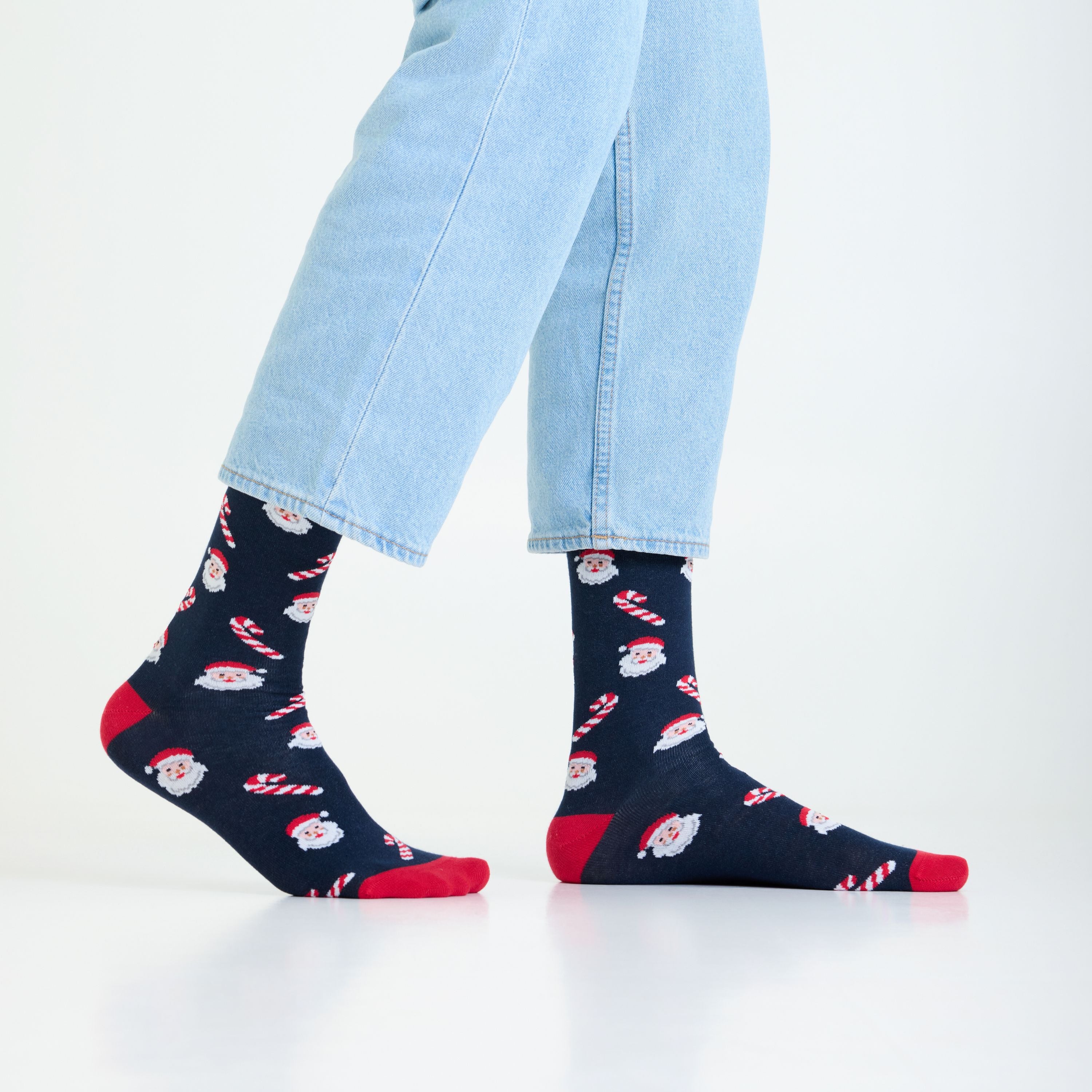 Holiday Hug Set-of-6 Crew Socks for Men