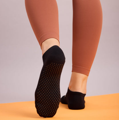 Yoga and Pilates Non-Slip Socks for Women - Black