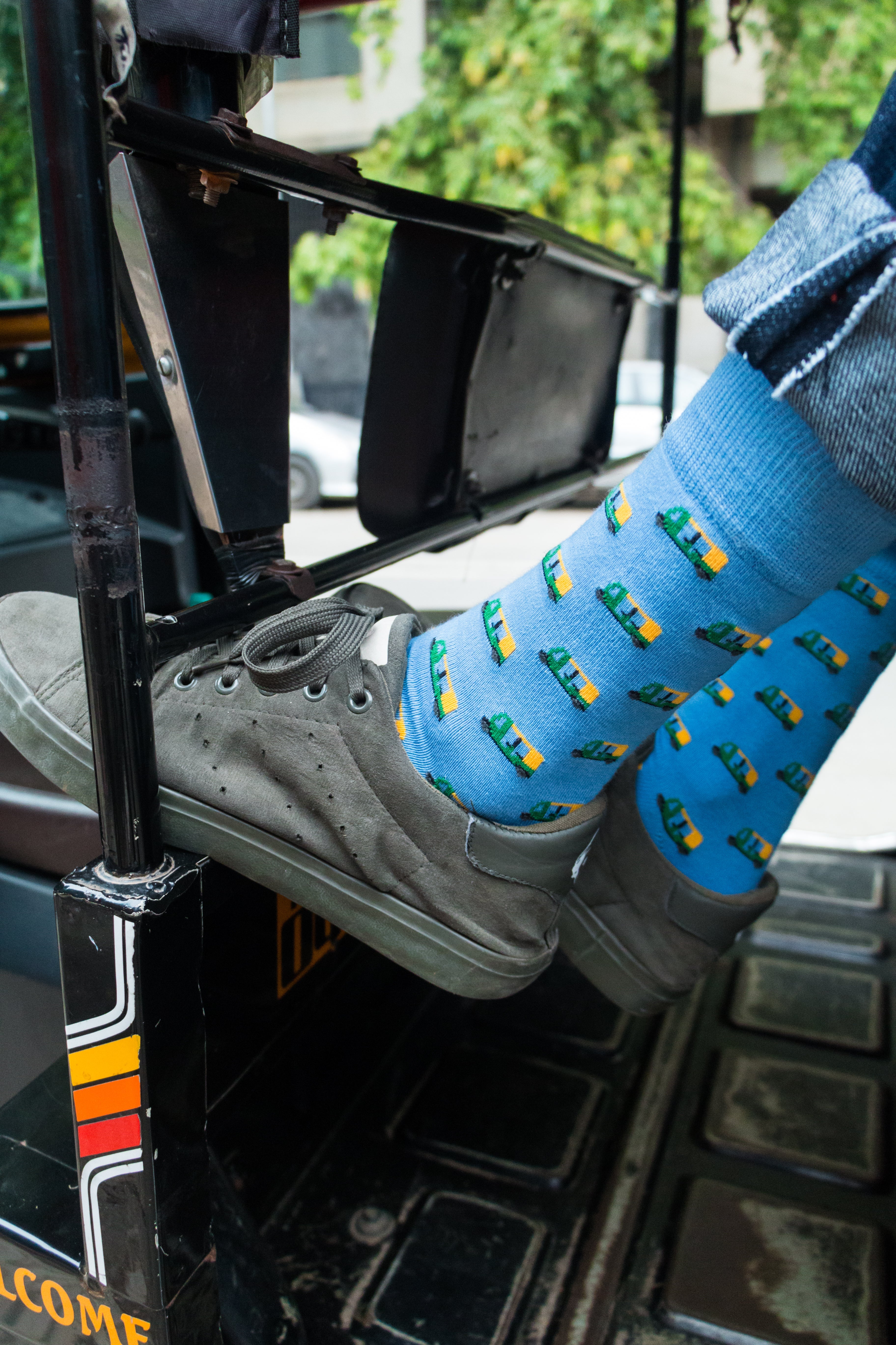 THE AUTO - Mint & Oak