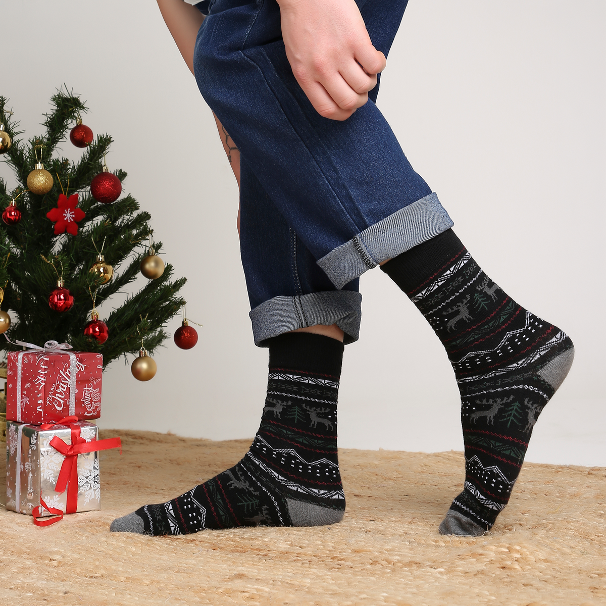 Nordic Reindeer Men's Crew Socks