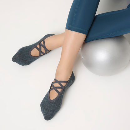 Double Criss Cross Yoga and Pilates Non-Slip Socks for Women - Grey