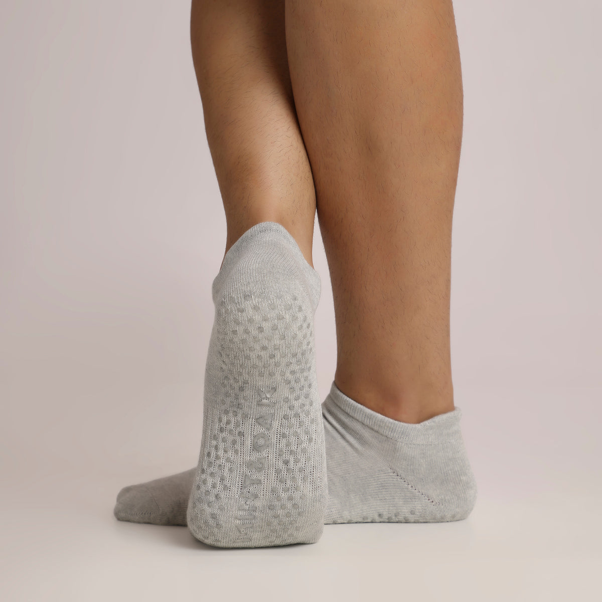 Men’s Ankle Length Performance Grip Socks - Set of 2