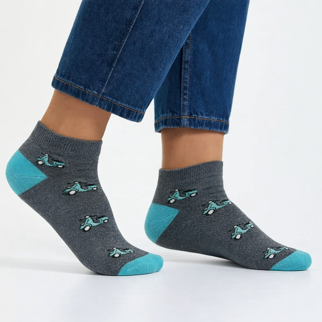 Scoot-Over Men's Ankle Socks