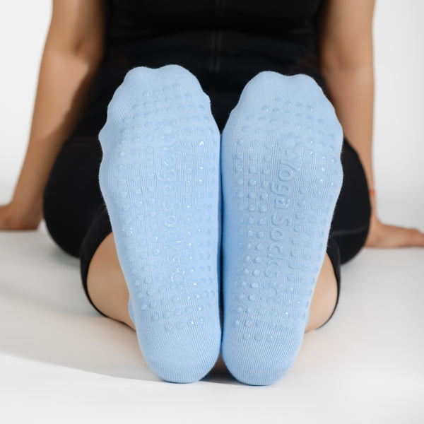Set Of 2 Yoga Socks Anti-Skid Technology - Light Blue & Fuchsia Pink