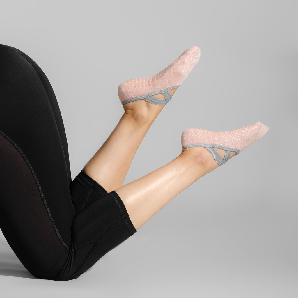 Set Of 2 Yoga Socks Anti-Skid Technology - Pink & Mint Green – Mint & Oak