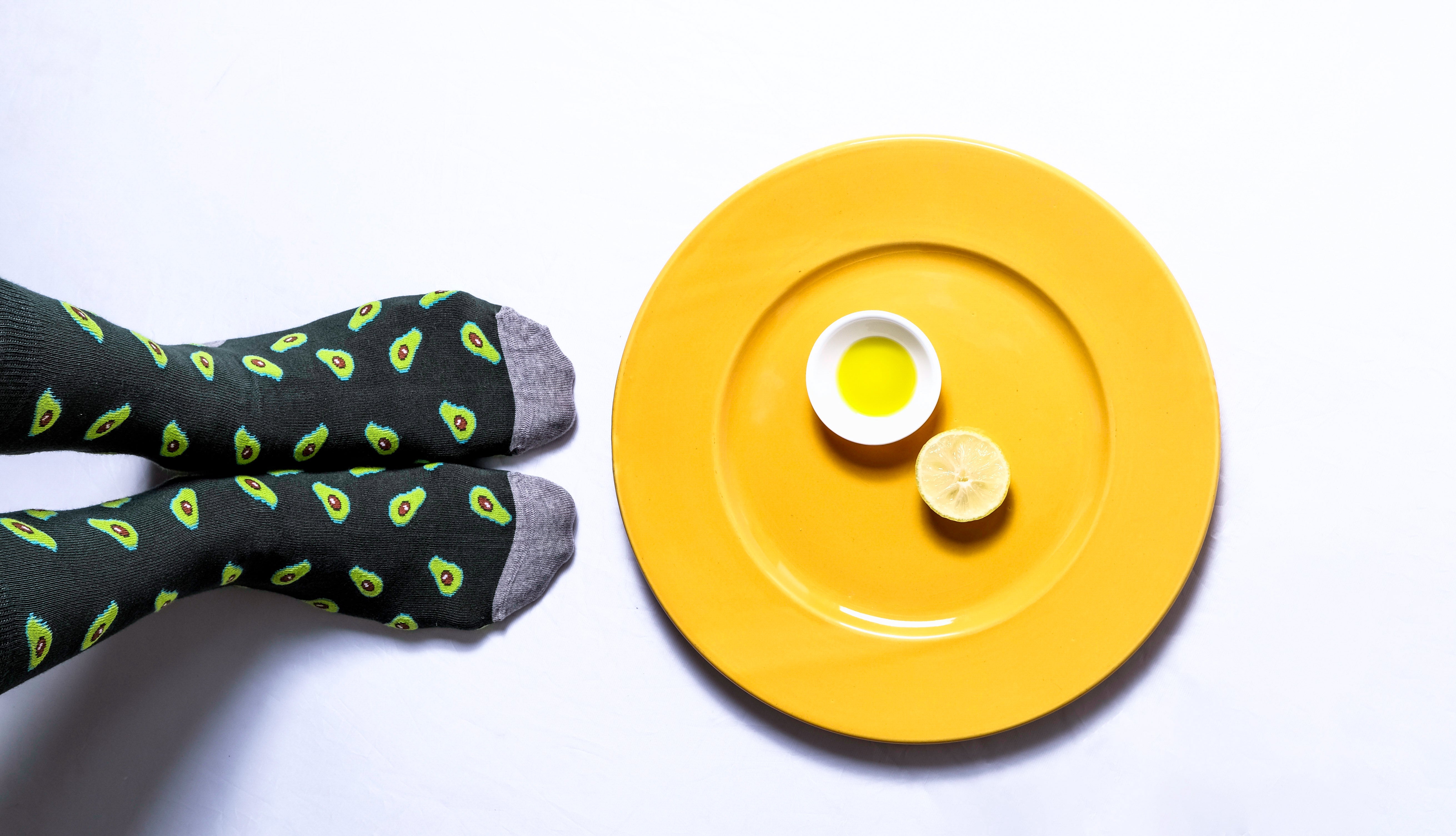 Avocado On Toes Men's Crew Socks