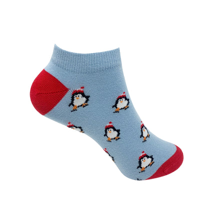 Penguin Snuggles Ankle Socks for Women
