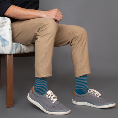 CURIOUS BLUE - Mint & Oak