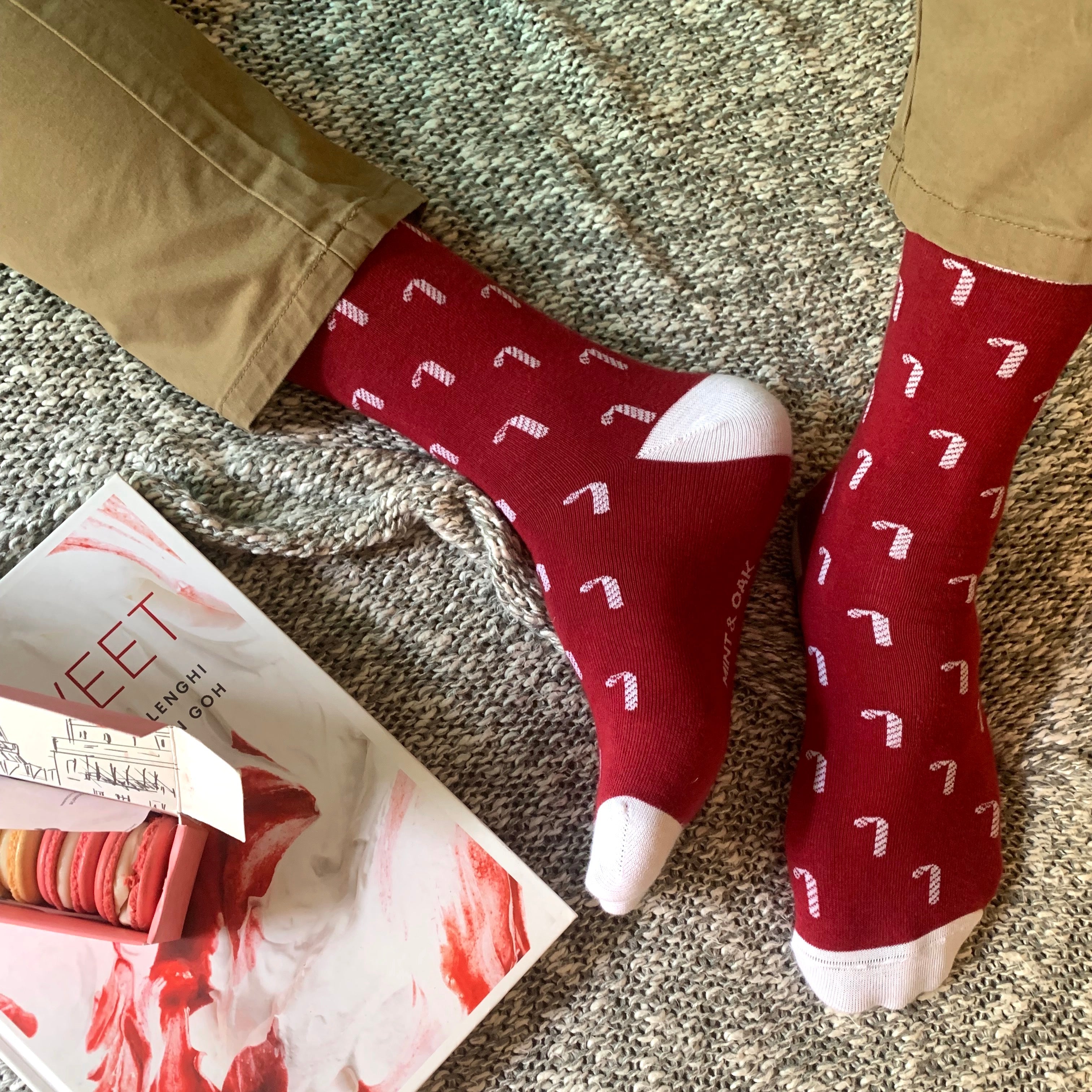 Sweet Treat Candycane Men's Crew Socks